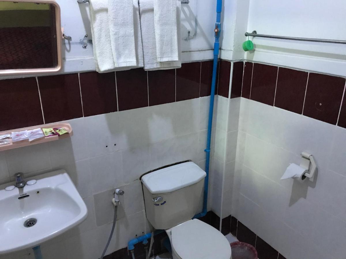 Smile Motel Pyay Dış mekan fotoğraf